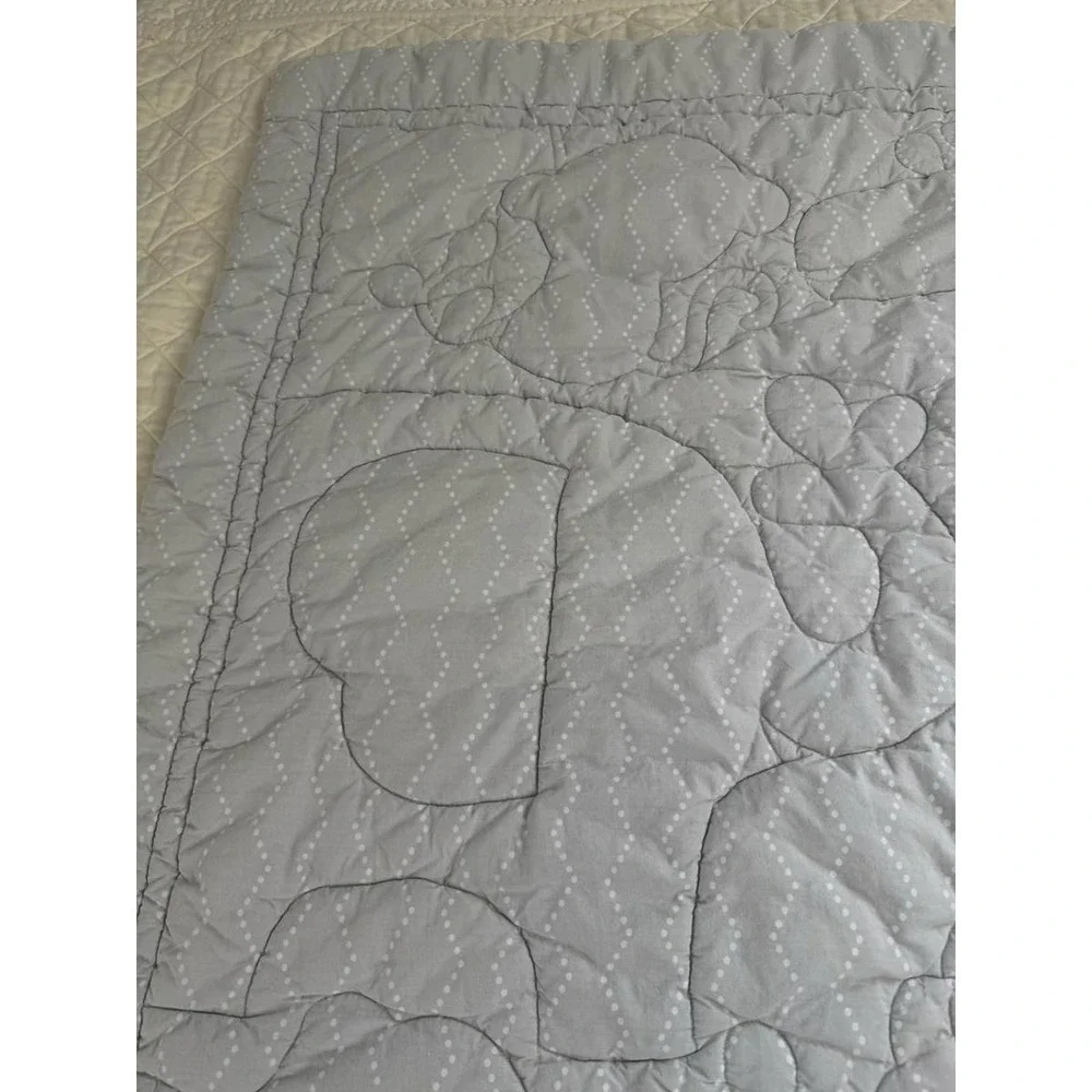 Circo Safari Jungle Animals Baby Crib Quilt Elephant Giraffe Lion Gray